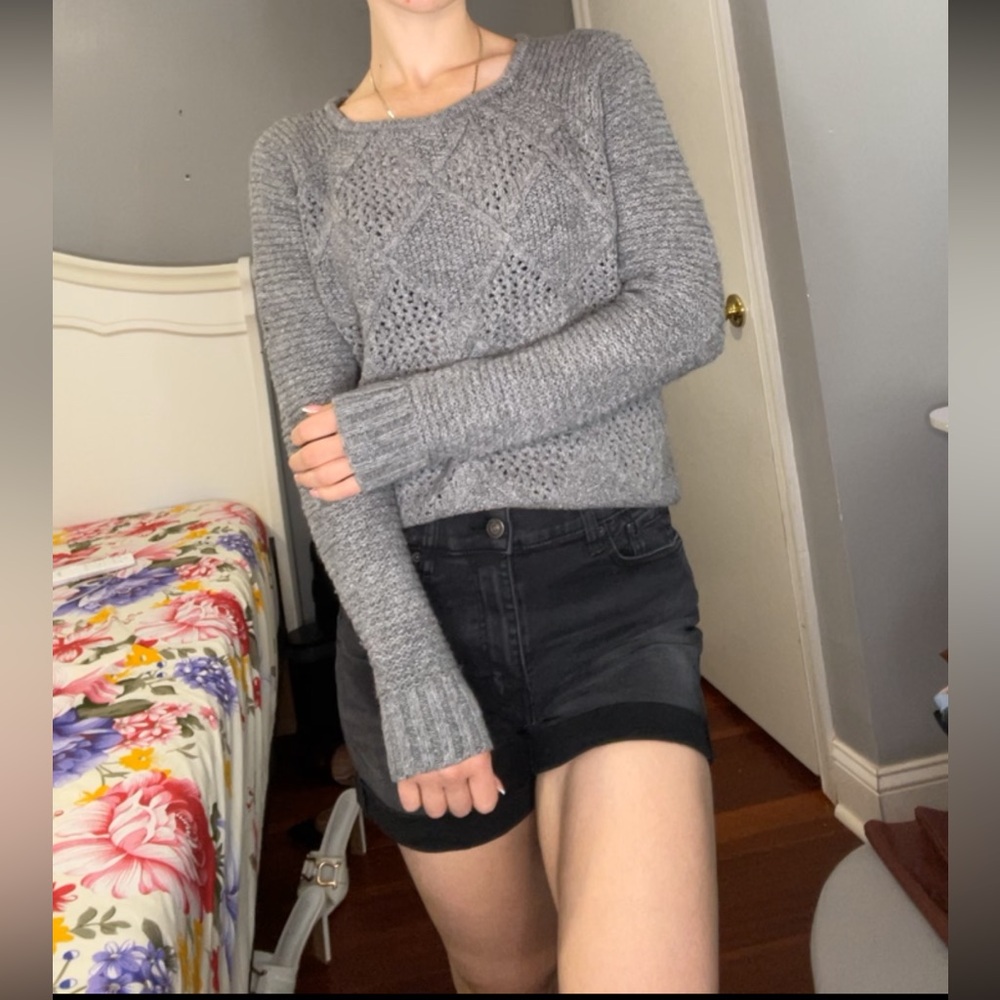 American eagle outfitters sweater